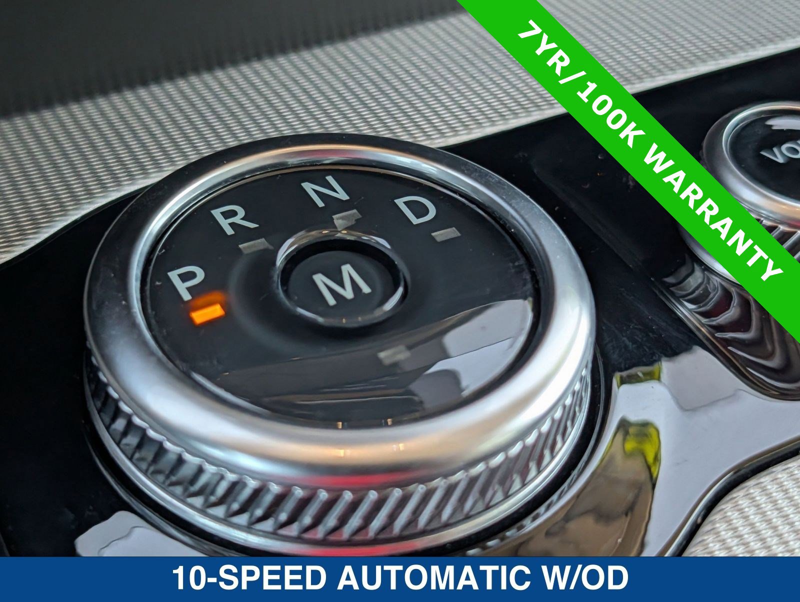 Certified 2025 Ford Expedition Active image 36