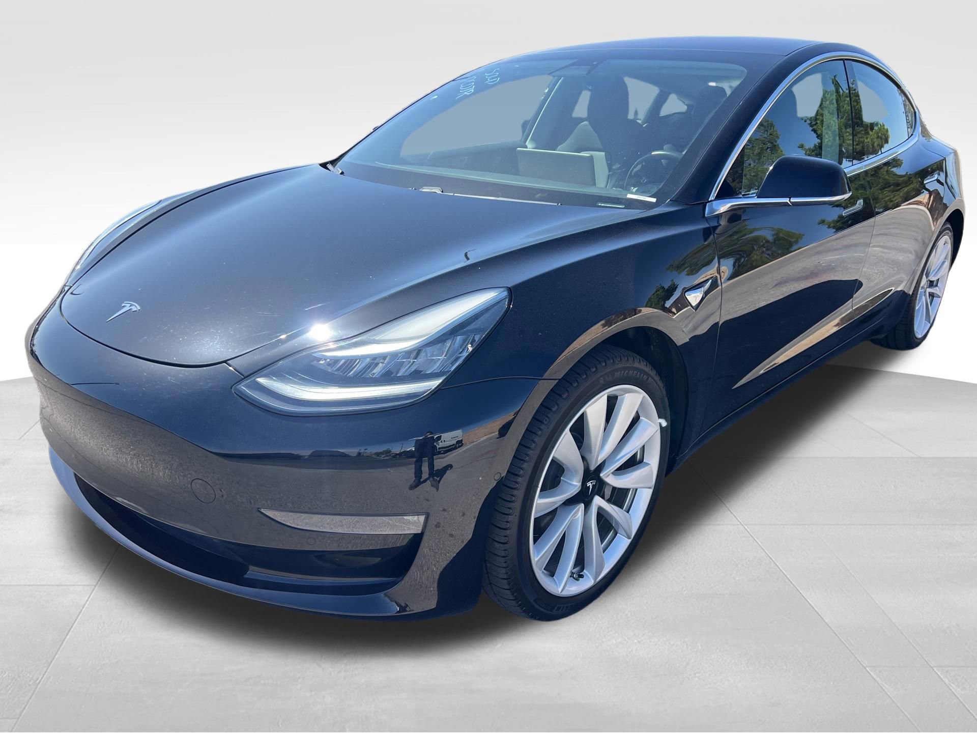 Used 2019 Tesla Model 3 Standard Range Plus RWD image 9