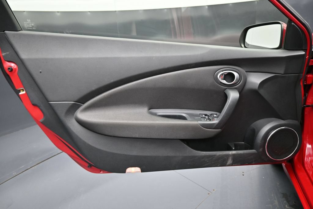 Used 2015 Honda CR-Z image 10
