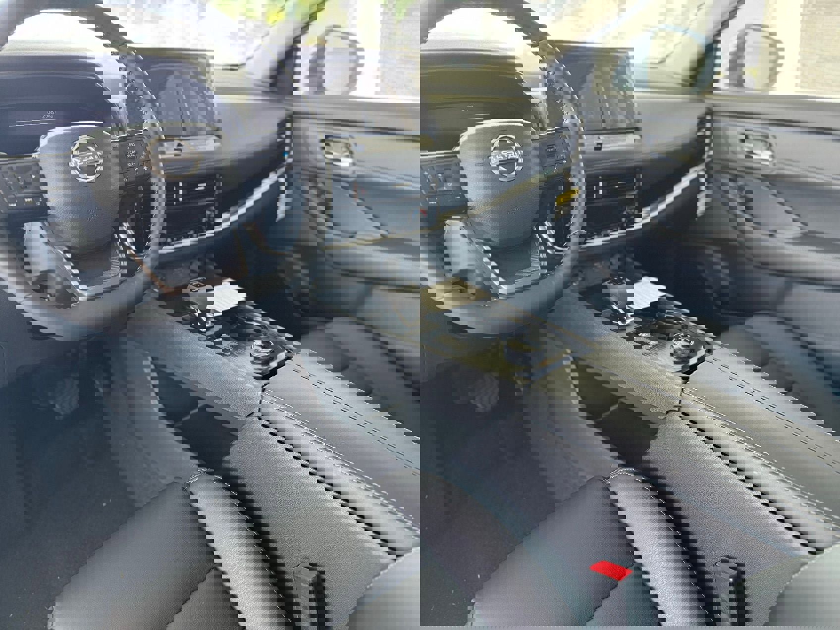 New 2025 Nissan Rogue SL image 19