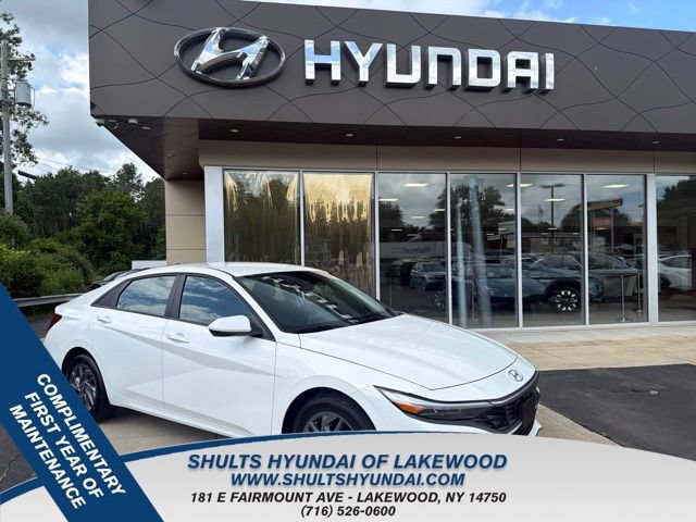 Used 2024 Hyundai Elantra SEL FWD image 1