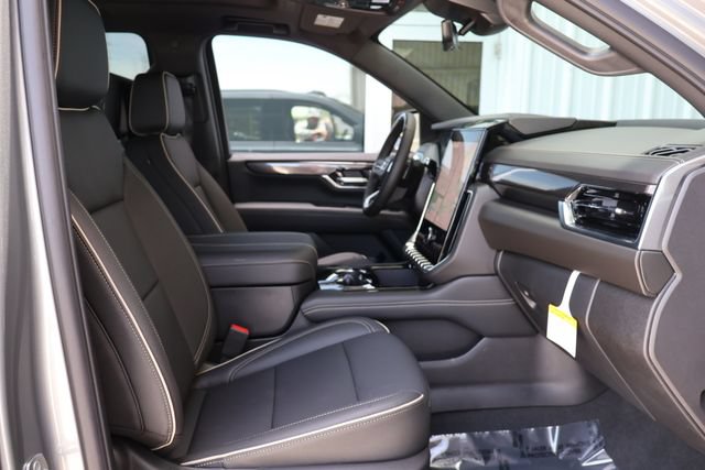 New 2026 GMC Yukon XL Elevation w/ Elevation Premium Package AWD/4WD image 24