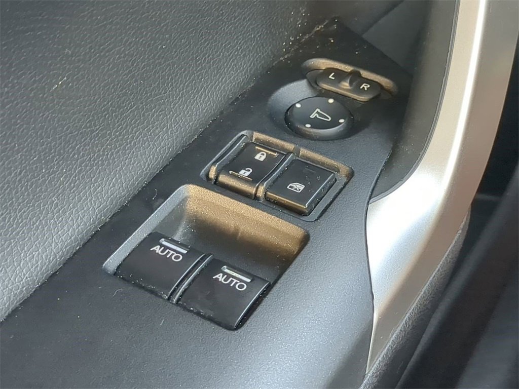 Used 2014 Honda Accord EX-L image 24