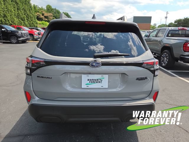 Used 2025 Subaru Forester Premium AWD/4WD image 6