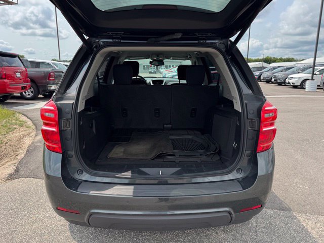 Used 2017 Chevrolet Equinox LT w/ Convenience Package AWD/4WD image 39