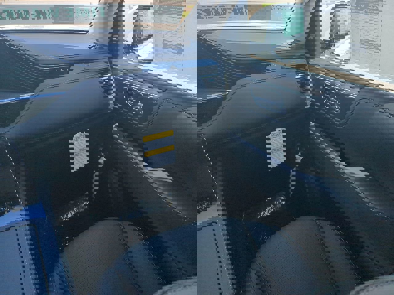 New 2026 INFINITI QX80 Luxe w/ Cargo Package image 18