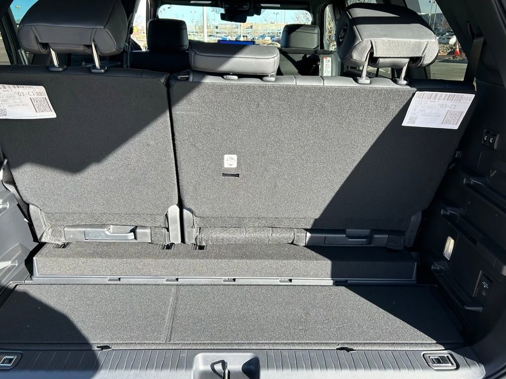 Used 2026 Toyota Sequoia Platinum image 25
