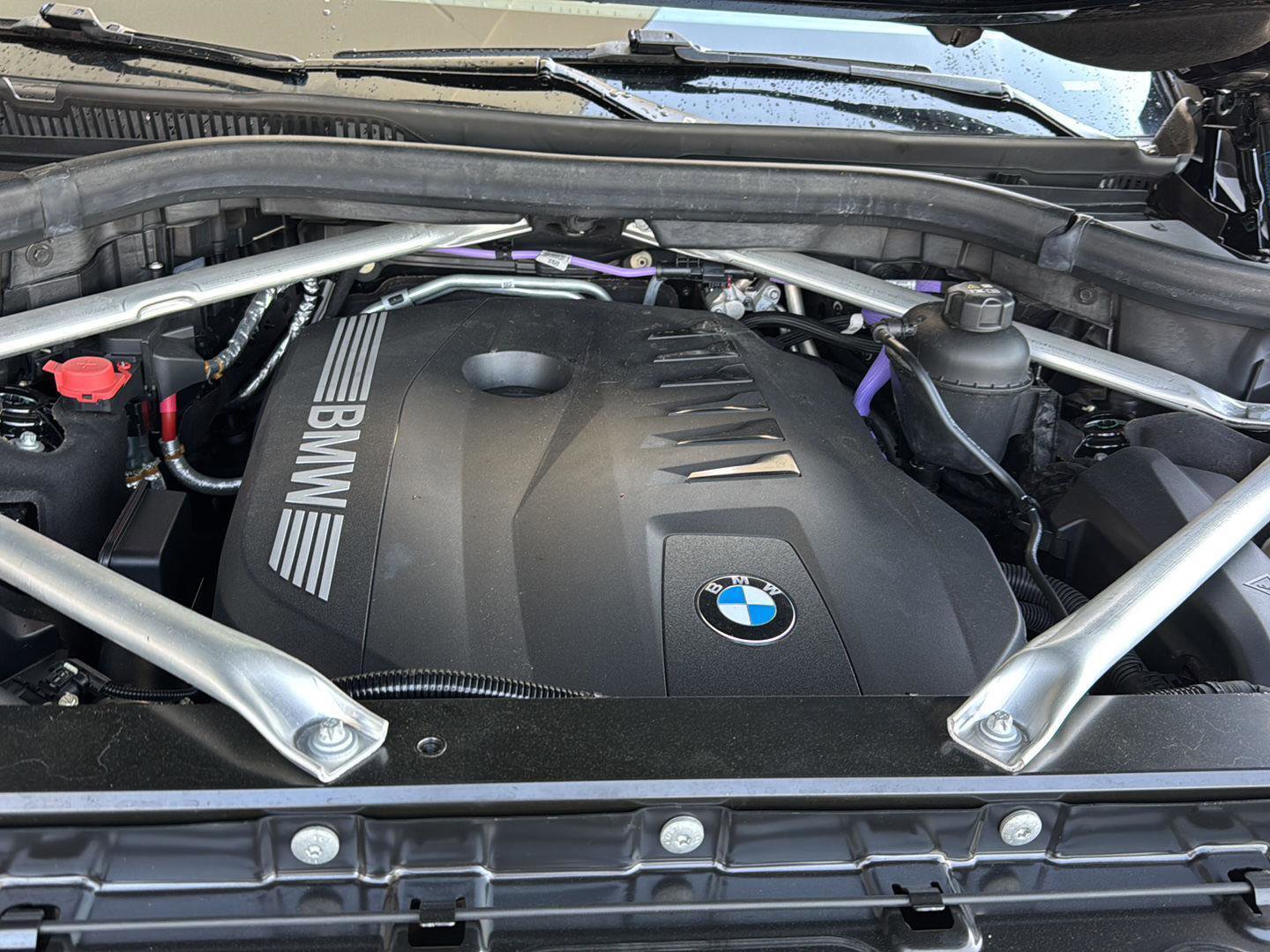 Certified 2024 BMW X7 xDrive40i w/ Executive Package image 30