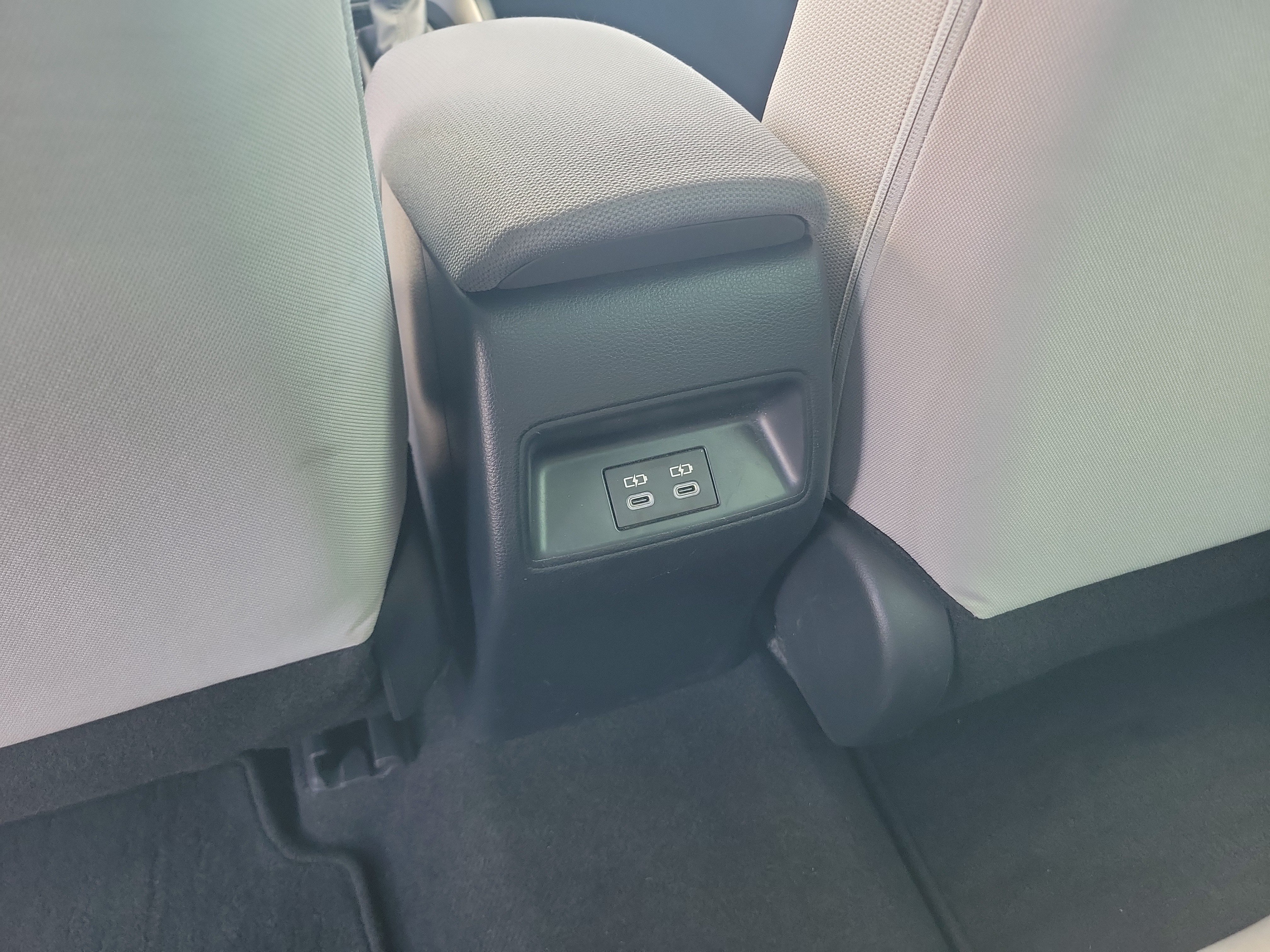 Used 2023 Toyota Corolla LE FWD image 10