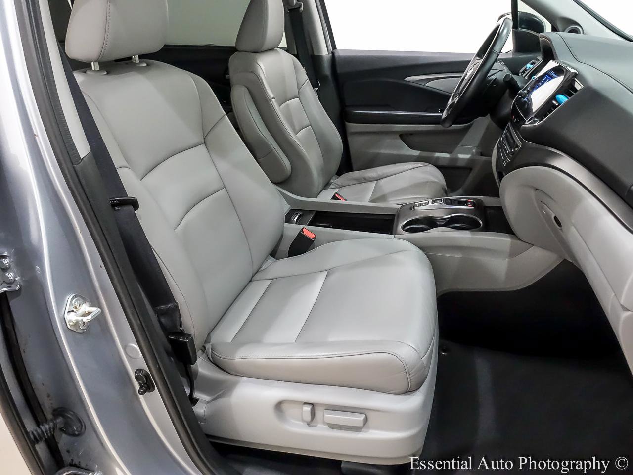 Used 2022 Honda Pilot Special Edition image 32
