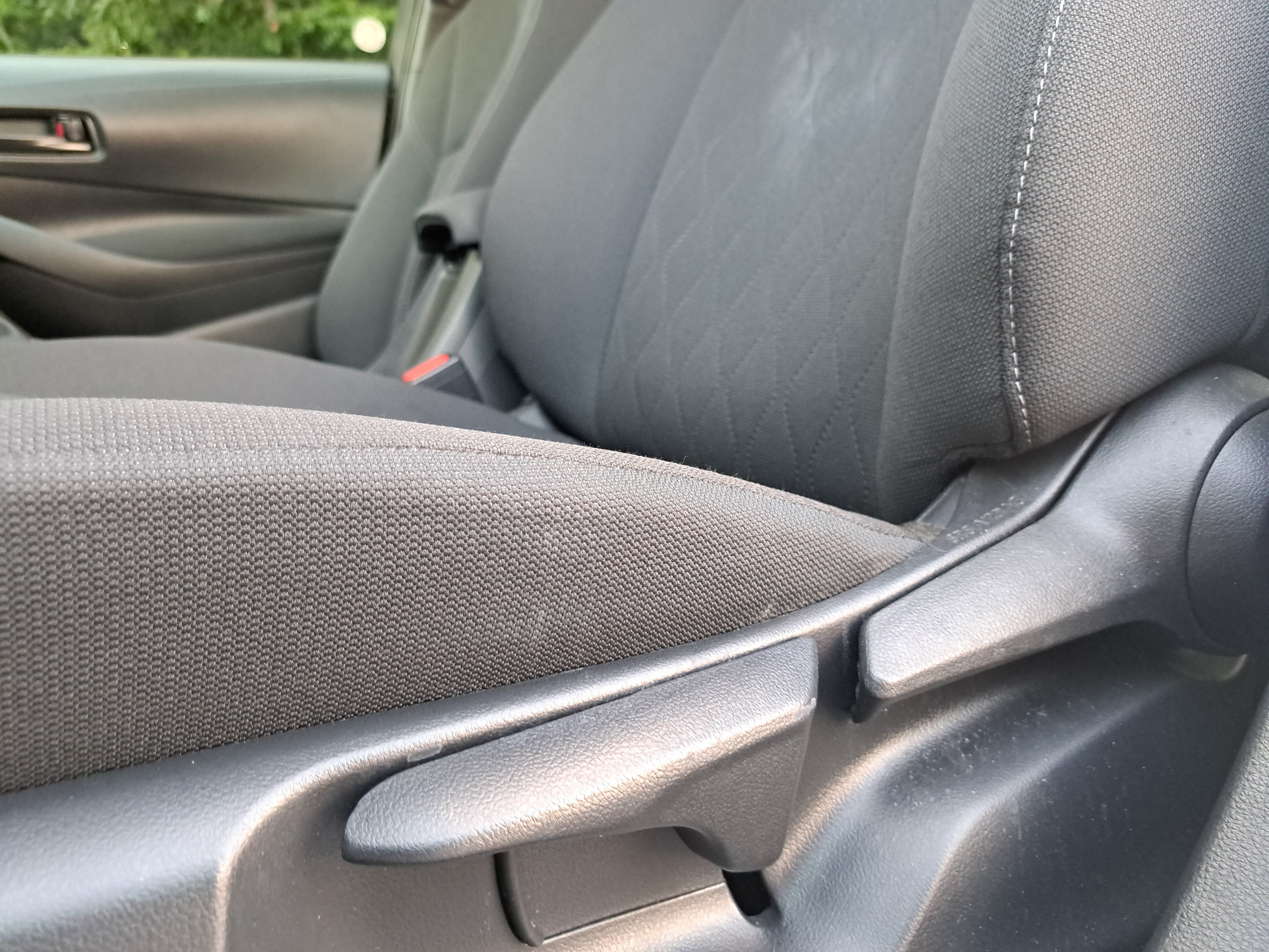 Used 2026 Toyota Corolla LE FWD image 26