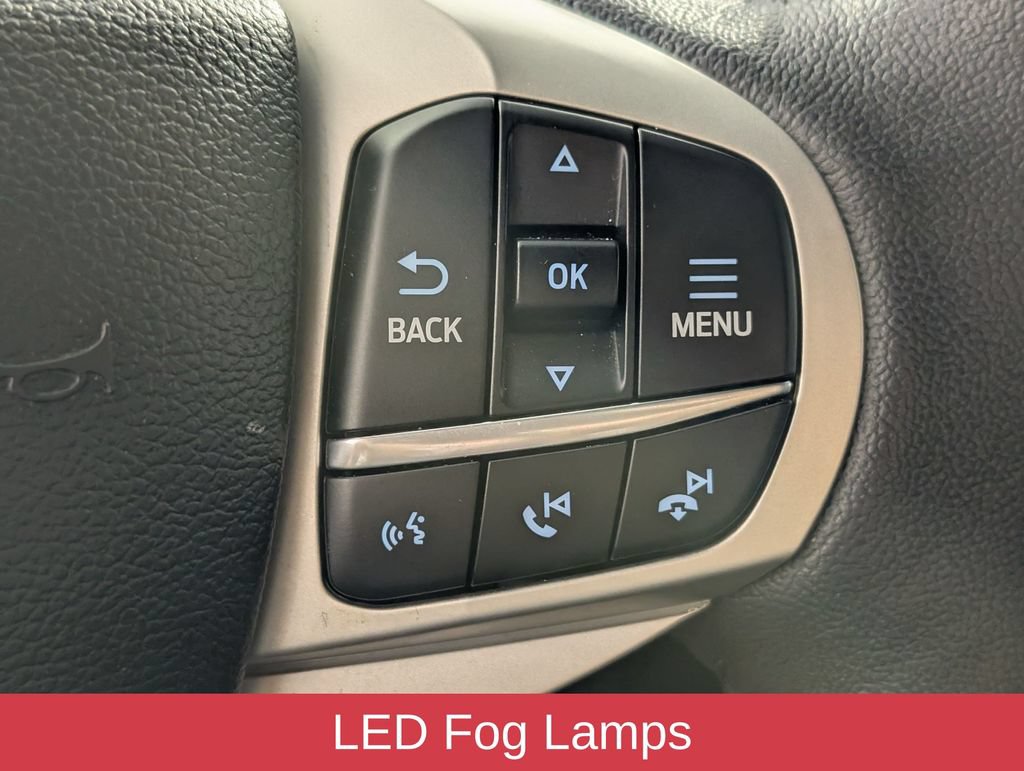 Used 2023 Ford Explorer XLT w/ Equipment Group 202A AWD/4WD image 17