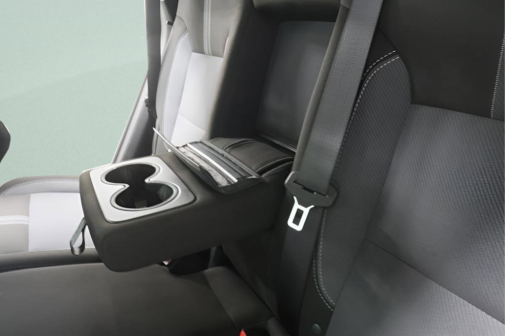 Used 2025 Chevrolet Blazer LT image 27