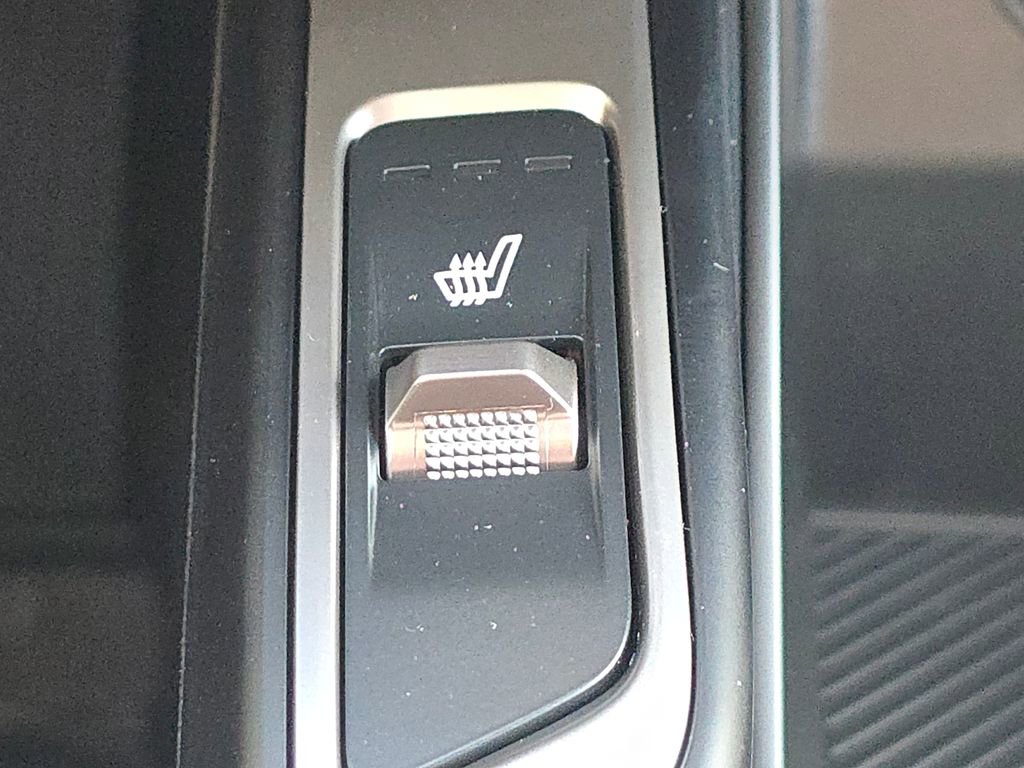 New 2026 Kia Sorento S w/ S Panoramic Sunroof Package image 4