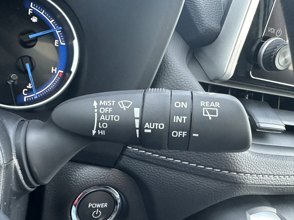 New 2025 Toyota RAV4 XLE image 27