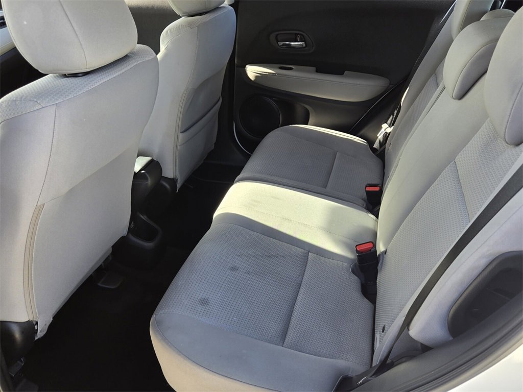 Used 2021 Honda HR-V LX image 12