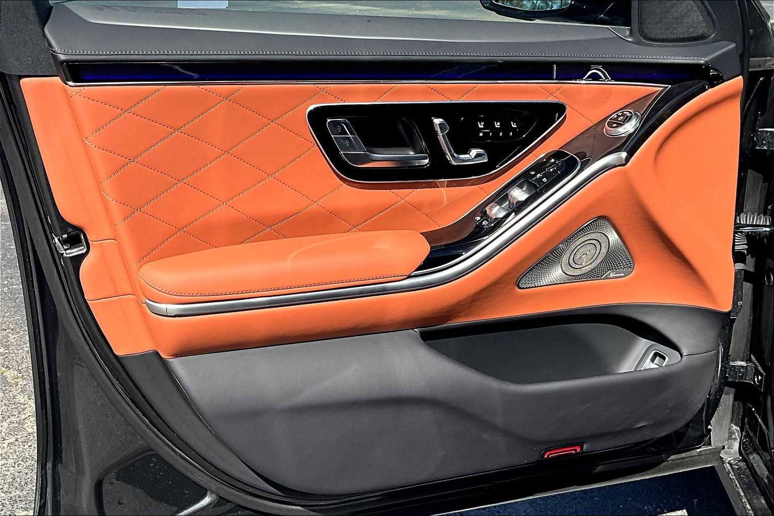 Used 2024 Mercedes-Benz S 580 S 580 image 10