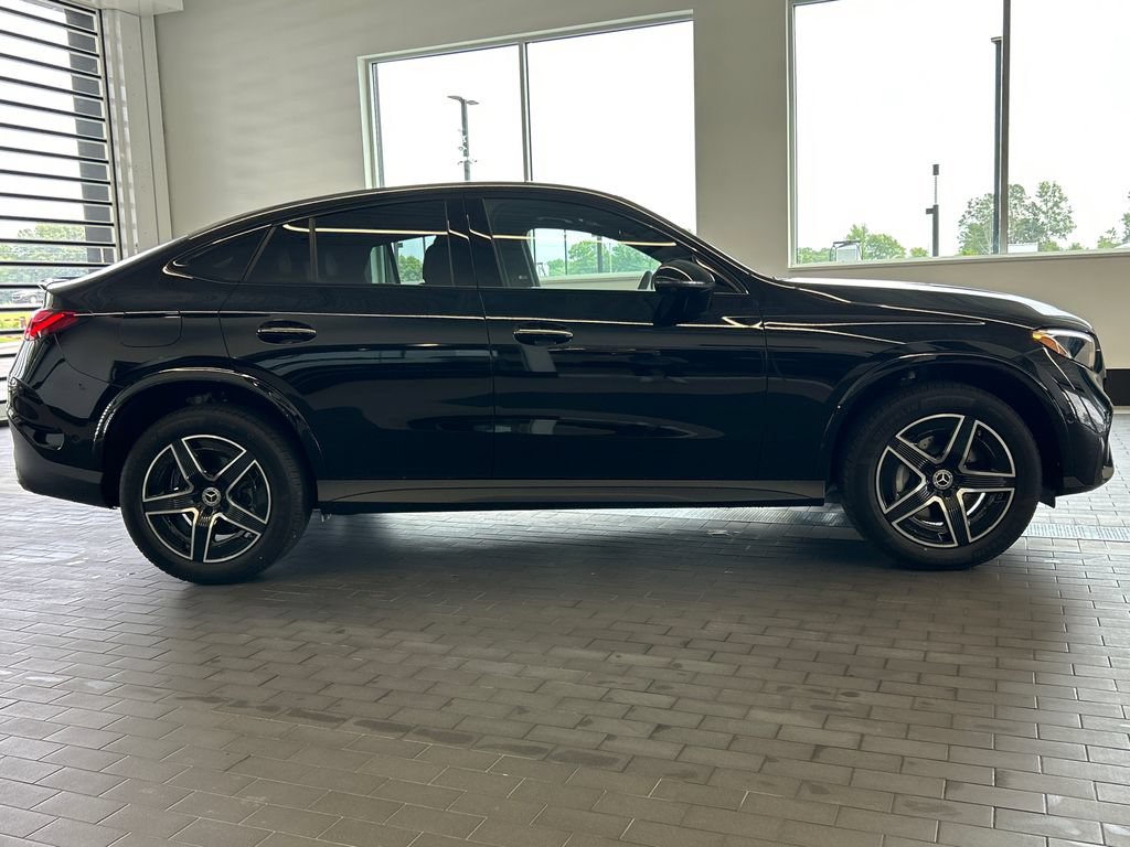 New 2027 Mercedes-Benz GLC 300 4MATIC image 9