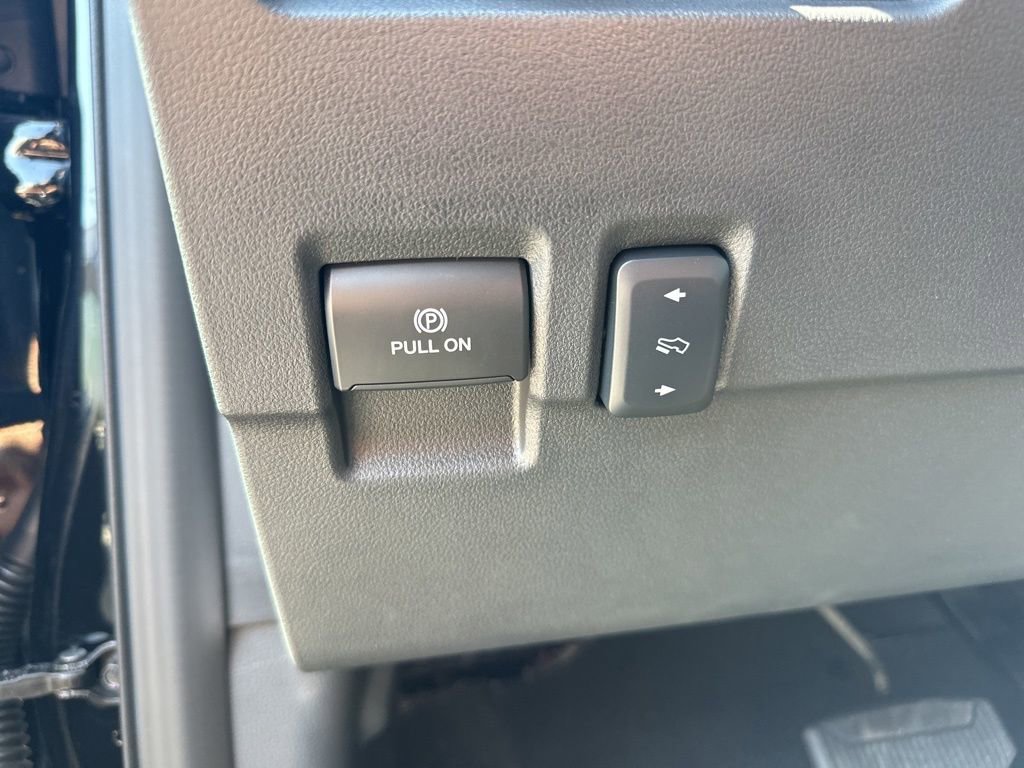 New 2026 Ford F350 Platinum image 18