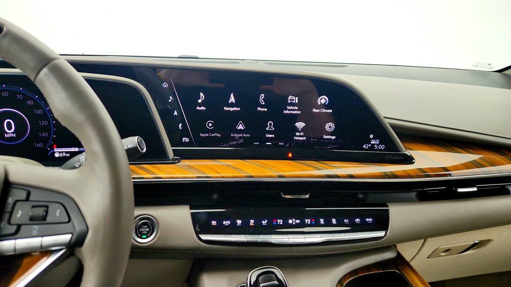 Used 2021 Cadillac Escalade Sport Platinum image 18