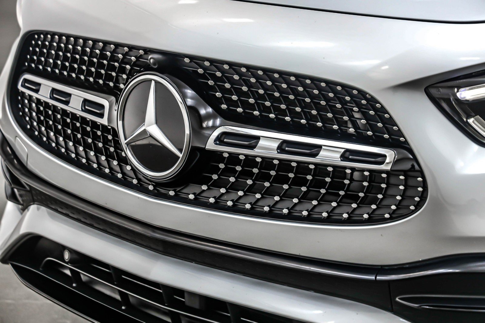 Used 2023 Mercedes-Benz GLA 250 image 12