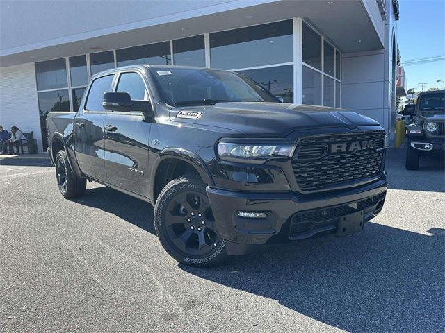 New 2026 RAM 1500 4x4 Crew Cab video 2