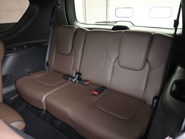 Used 2023 Nissan Armada Platinum w/ Captain's Chairs Package image 31