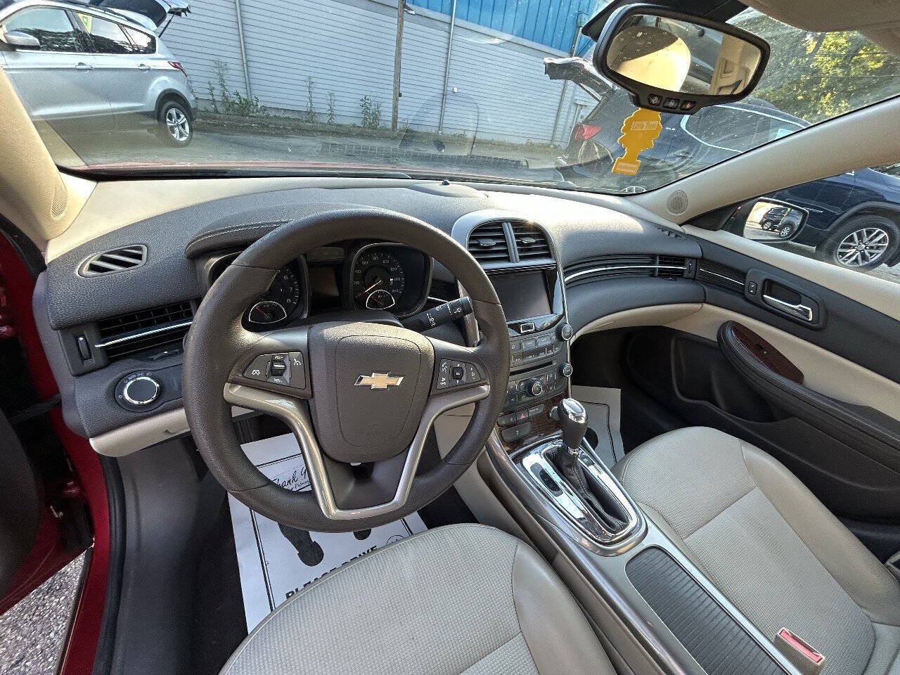 Used 2013 Chevrolet Malibu Eco w/ Power Convenience Package FWD image 5