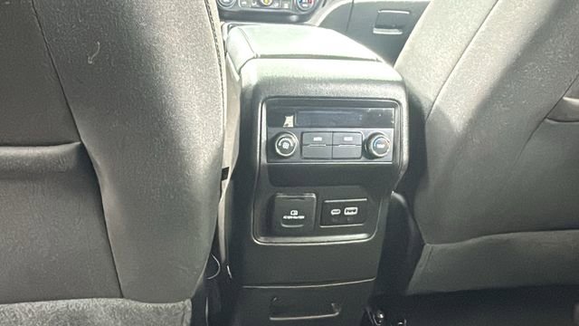 Used 2023 GMC Acadia SLE w/ Driver Convenience Package image 38