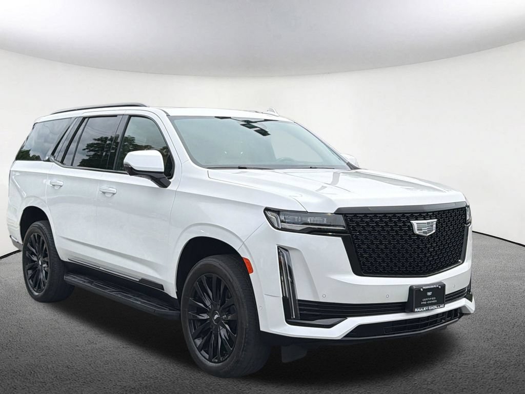 Certified 2024 Cadillac Escalade Premium Luxury AWD/4WD image 23