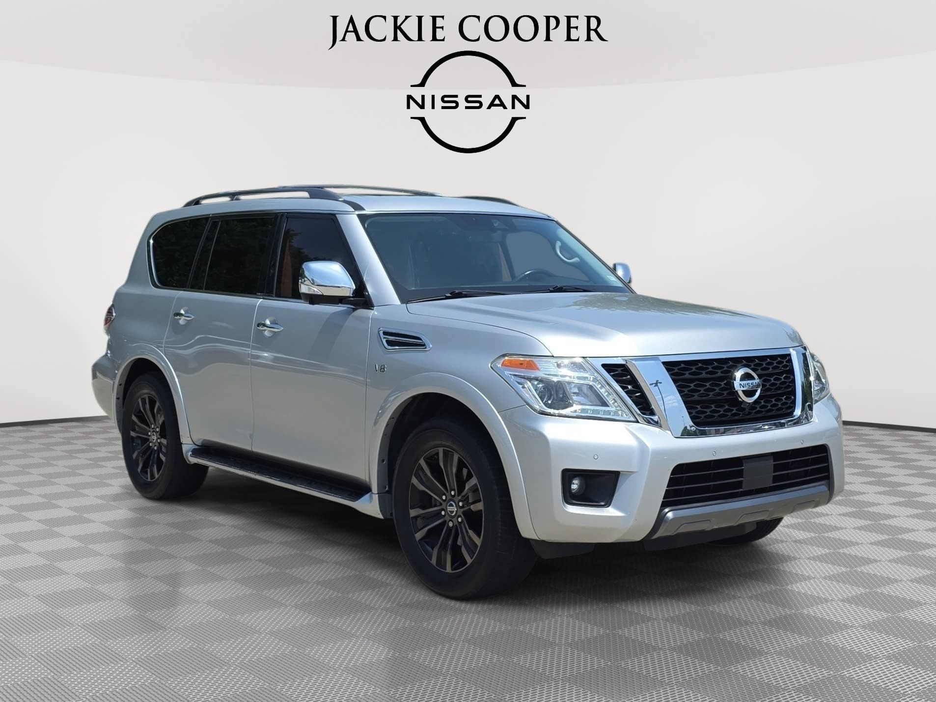 Used 2019 Nissan Armada Platinum w/ Captain's Chairs Package AWD/4WD image 3