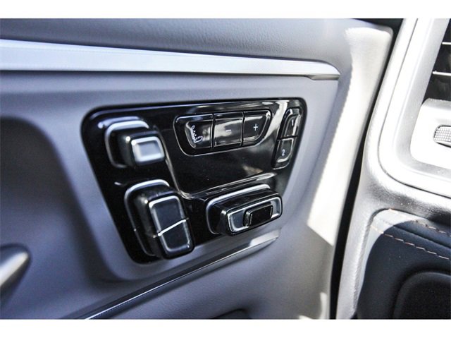 Used 2025 RAM 1500 Tungsten w/ Off Road Group image 20