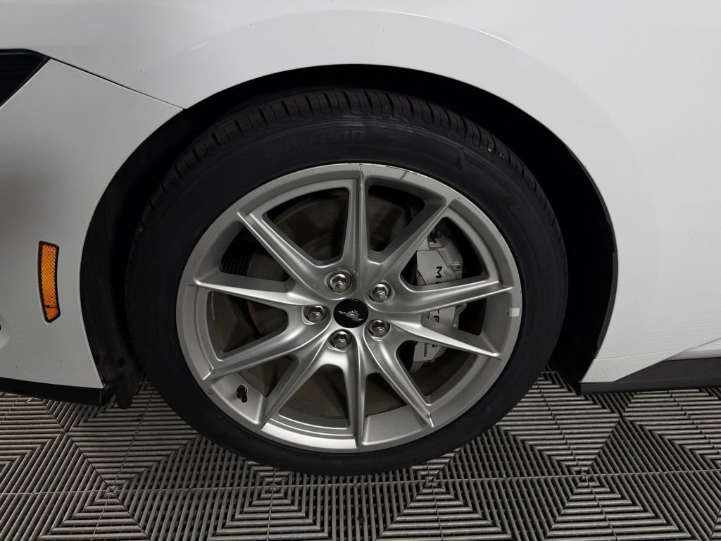 Used 2024 Ford Mustang GT Premium image 12
