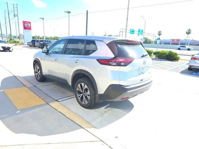 Used 2023 Nissan Rogue SV FWD image 6