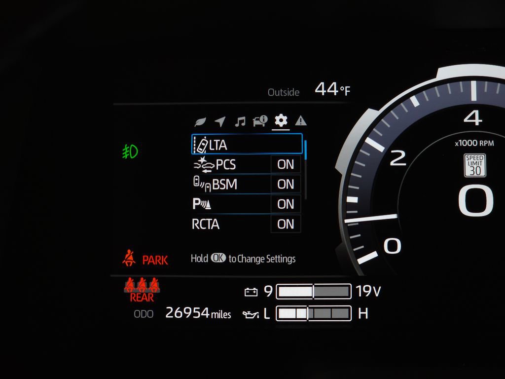 Used 2023 Toyota Tundra Platinum AWD/4WD image 24