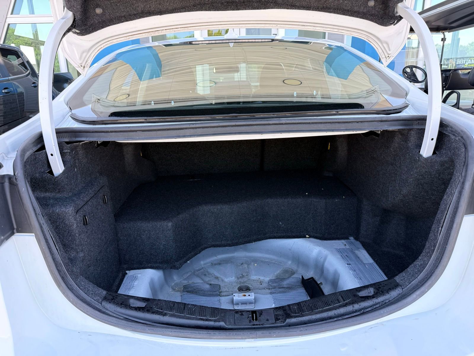 Used 2019 Ford Fusion SE FWD image 39