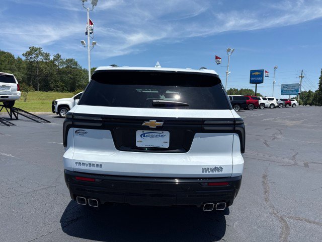 New 2026 Chevrolet Traverse High Country FWD image 4