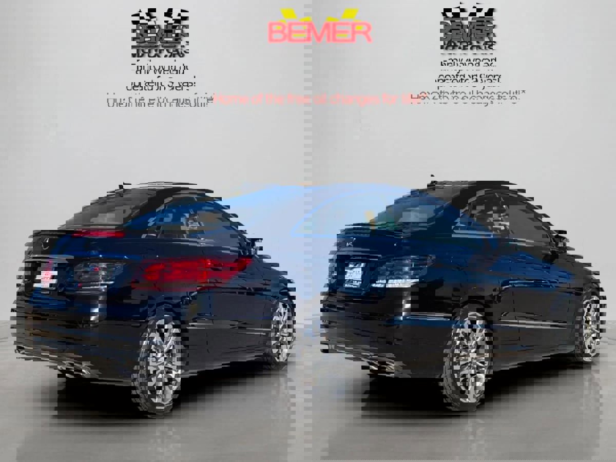 Used 2016 Mercedes-Benz E 400 Coupe image 5