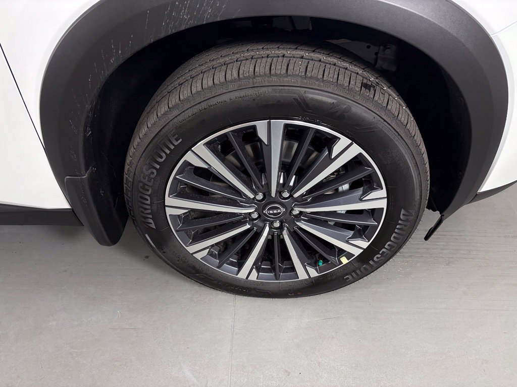 New 2026 Nissan Pathfinder Platinum w/ Cargo Package AWD/4WD image 10