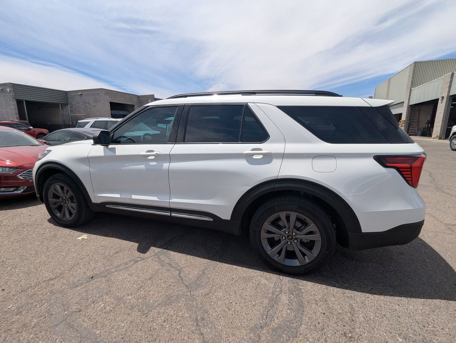 Certified 2025 Ford Explorer Active w/ Active Comfort Package AWD/4WD image 4