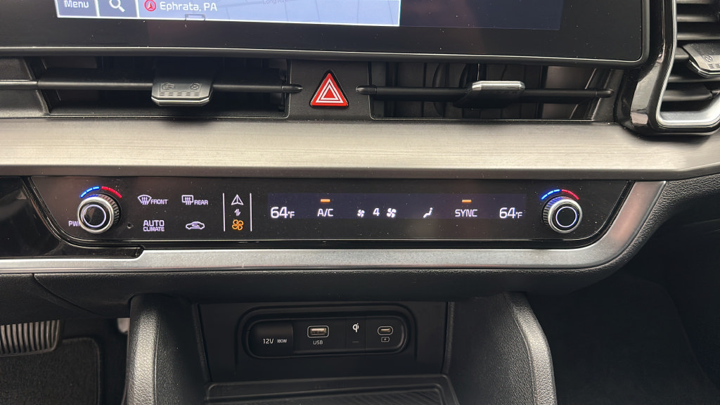 Used 2024 Kia Sportage EX AWD/4WD image 18