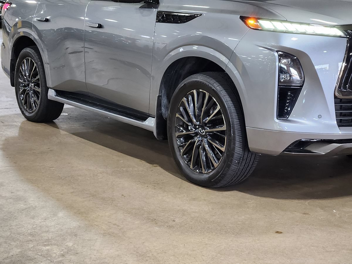 Used 2026 INFINITI QX80 Autograph w/ Premium Cargo Package AWD/4WD image 14