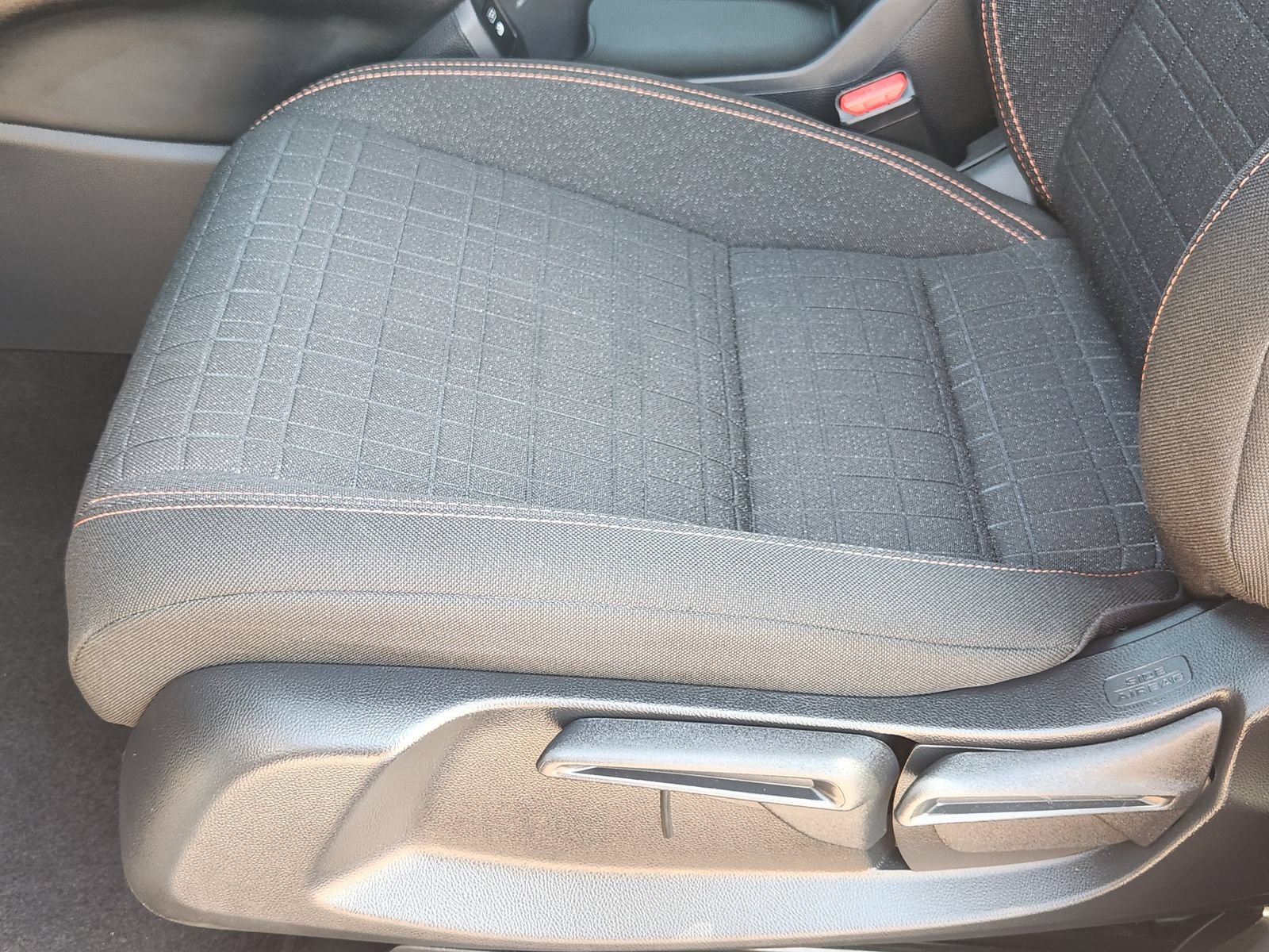 Certified 2024 Honda HR-V Sport image 27