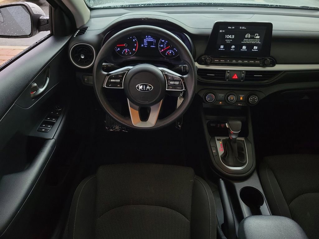 Used 2021 Kia Forte LXS FWD image 13
