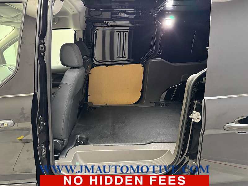 Used 2022 Ford Transit Connect XL FWD image 15