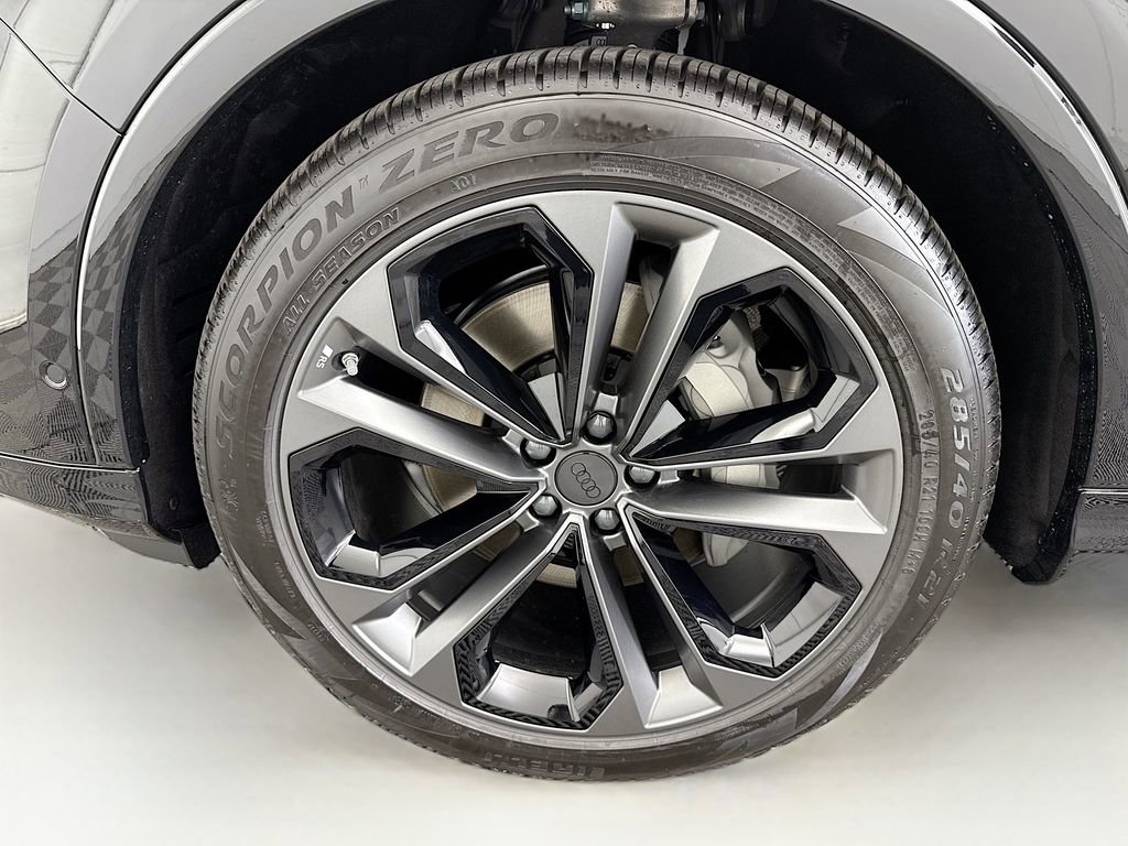 New 2026 Audi Q7 3.0T Premium Plus image 31