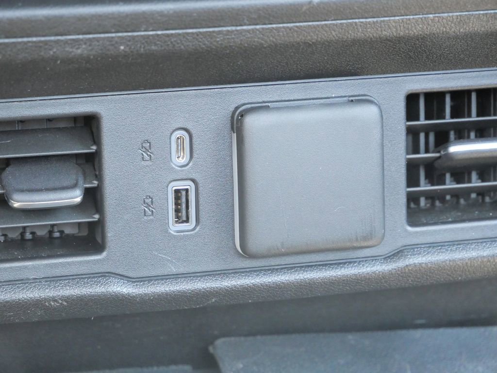 Used 2023 GMC Sierra 1500 Elevation image 32