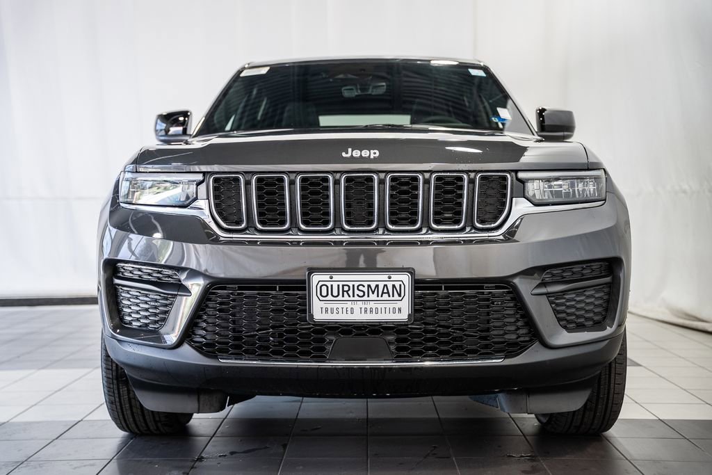 New 2026 Jeep Grand Cherokee Laredo X image 2