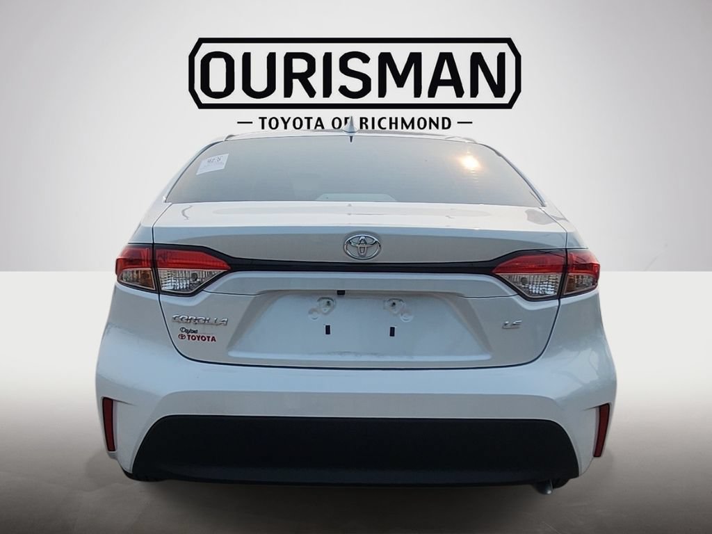 Certified 2025 Toyota Corolla LE FWD image 6