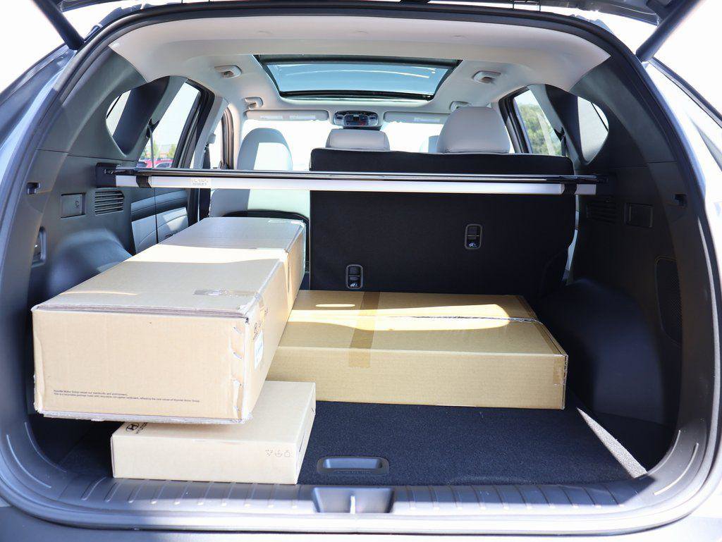 New 2026 Hyundai Tucson Limited image 15